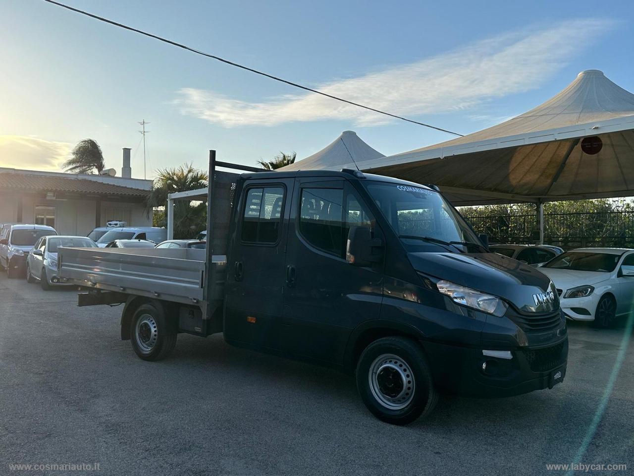 Daily 35S14D 2.3 HPT DOPPIA CABINA 6 POSTI