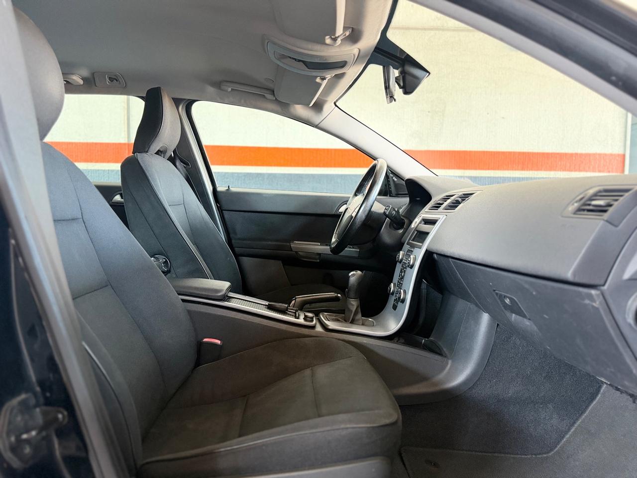 Volvo V50 D2 POLAR NEOPATENTATI