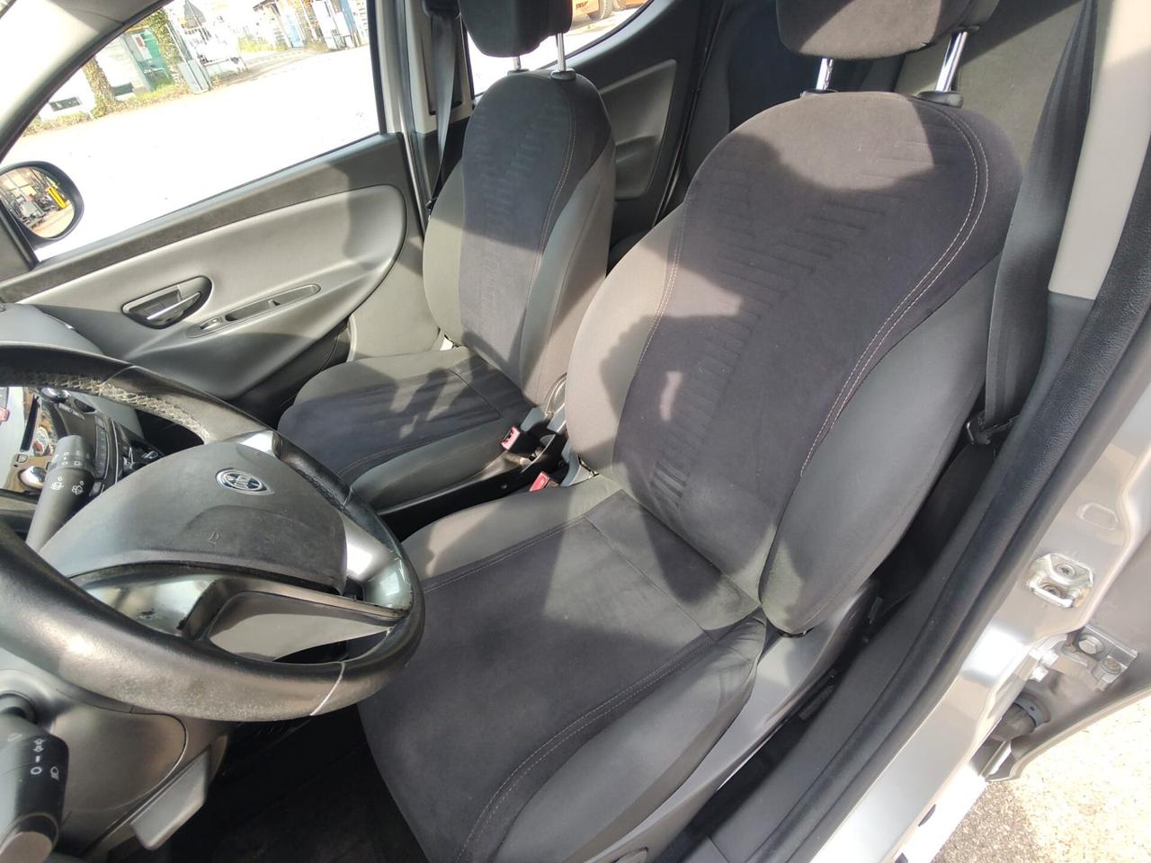 Lancia Ypsilon Elefantino 0.9 Eco Chic Twin air 80 cv Metano, OK NEOPATENTATI, GARANZIA L.12 MESI