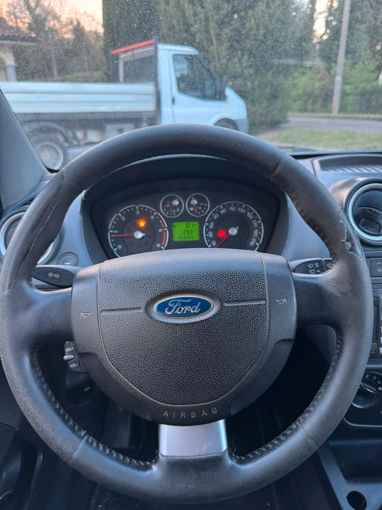 Ford Fiesta 1.4 TDCi 5p. Titanium