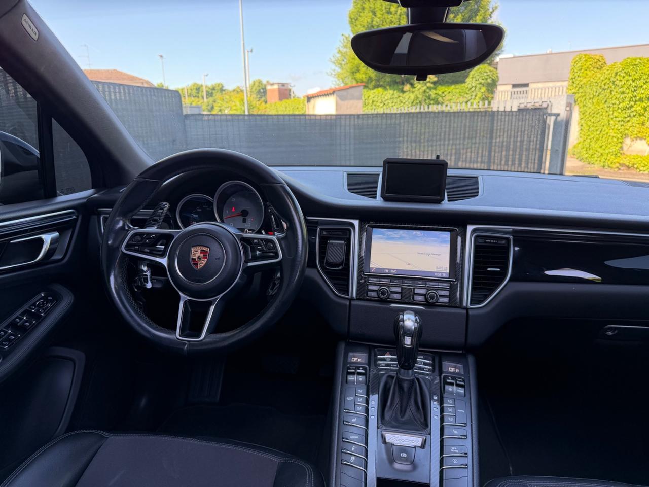 Porsche Macan 3.0 S Diesel FULL TETTO TOTAL BLACK MOTORE NUOVO FATTURATO
