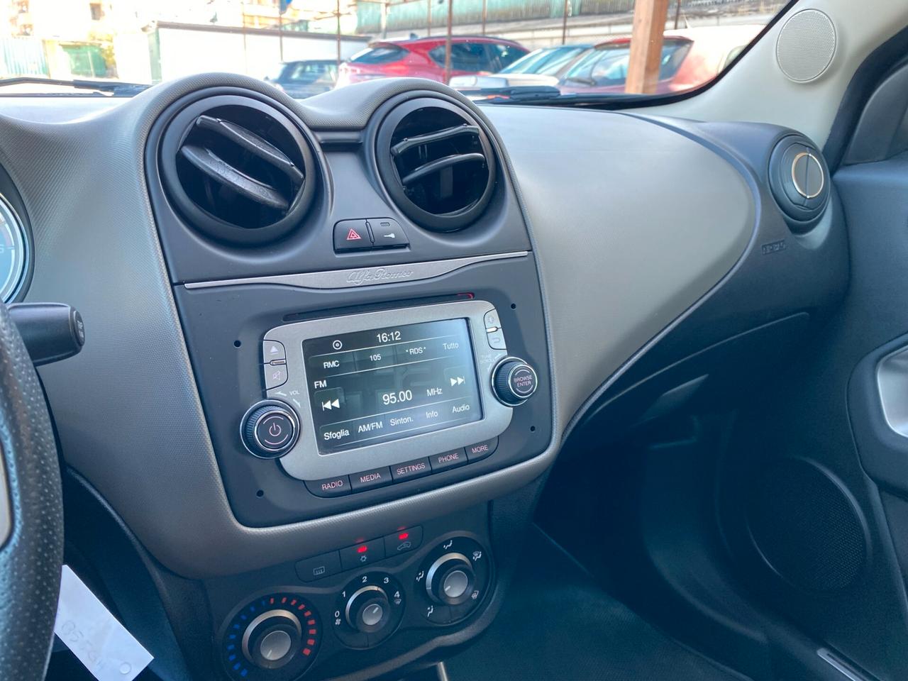 ALFA ROMEO MiTo 1.3 JTDm NEOPAT. GARANTITA