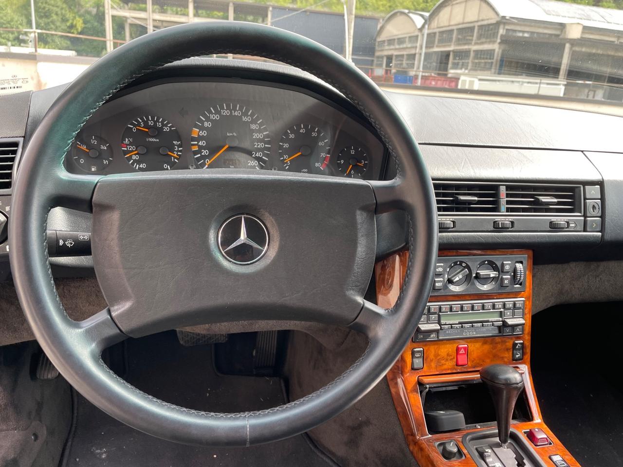 Mercedes-benz SL 300 SL-24 targa oro