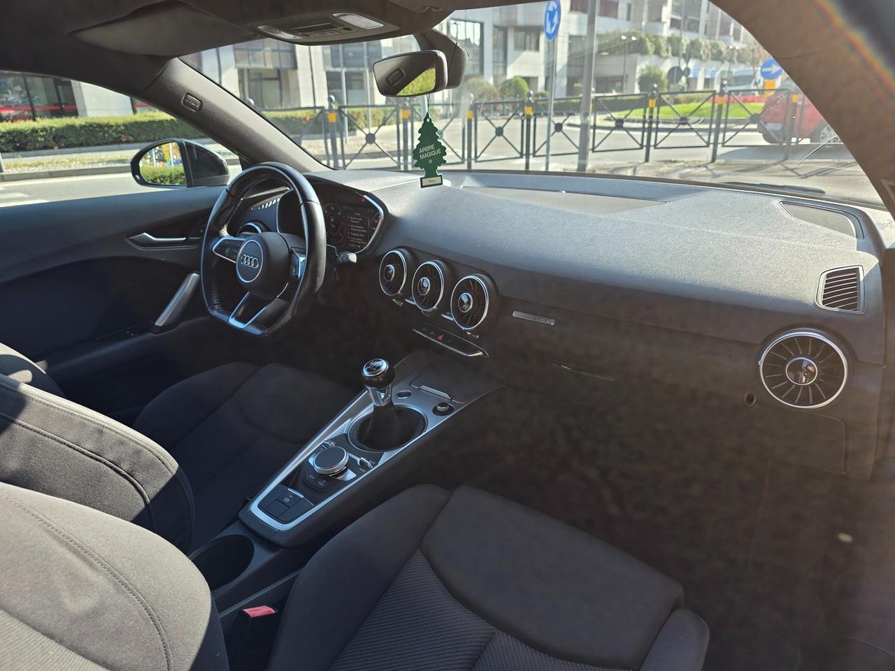 Audi TT 2.0 TDI Design #7771