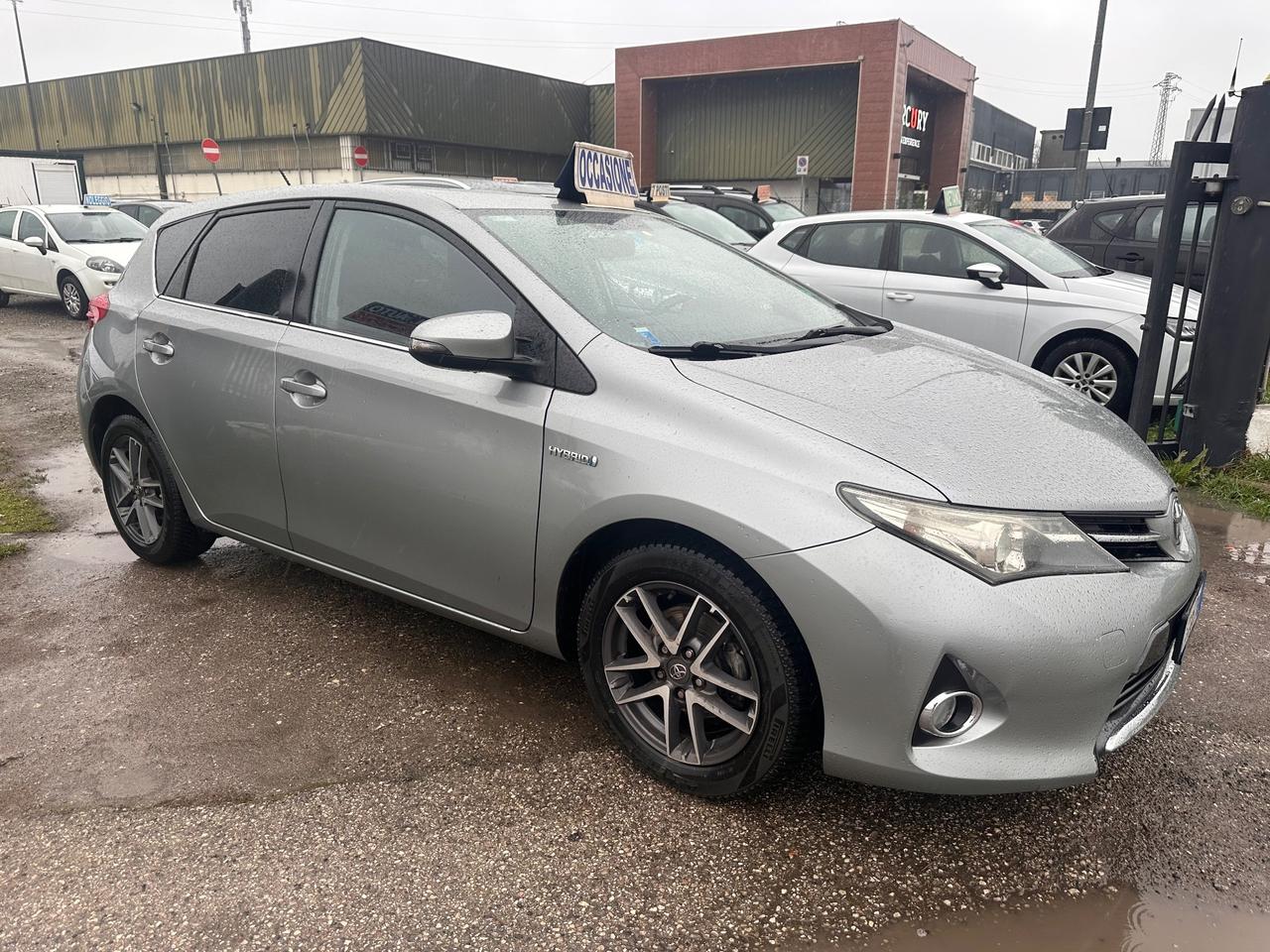 Toyota Auris 1.8 Hybrid Executive