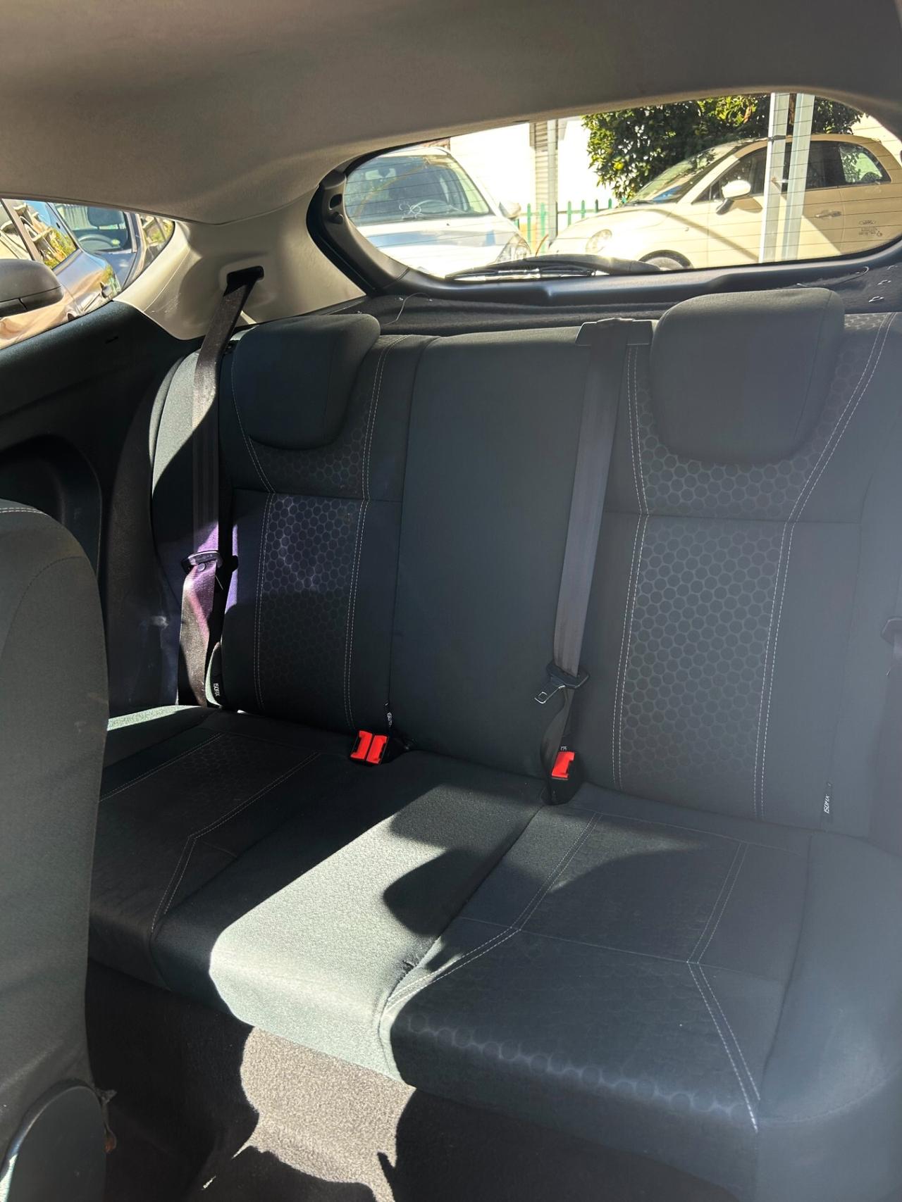 Ford Fiesta 1.4 TDCi 70CV 3 porte Titanium