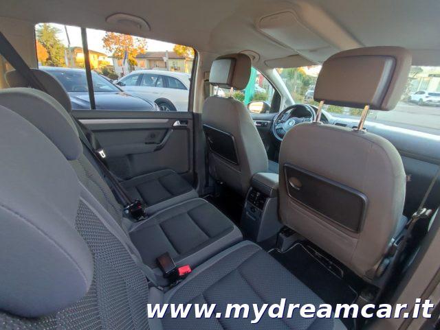 VOLKSWAGEN Touran Business 1.6 TDI DSG Comfortline 7 Posti