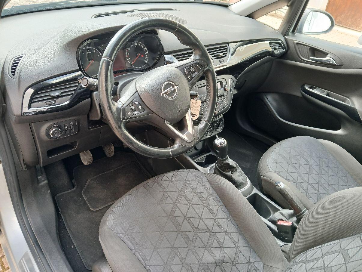 Opel Corsa 1.2 "motore a catena"