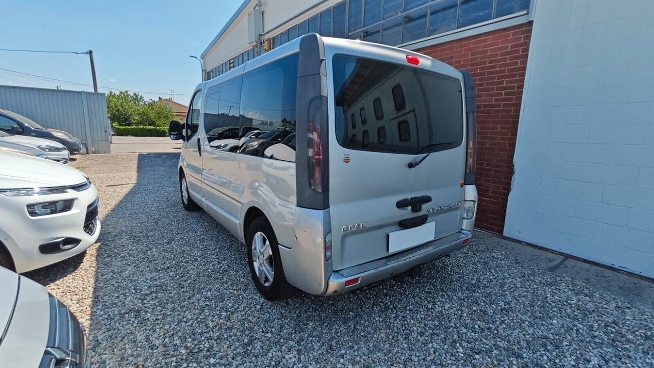 Opel Vivaro 27 2.5 CDTI/135CV PC-TN Combi