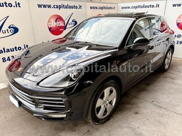 Porsche Cayenne 3.0 V6 E-Hybrid Tiptronic