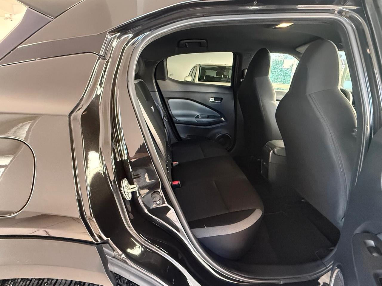 Nissan Juke 1.0 DIG-T 114 CV TEKNA
