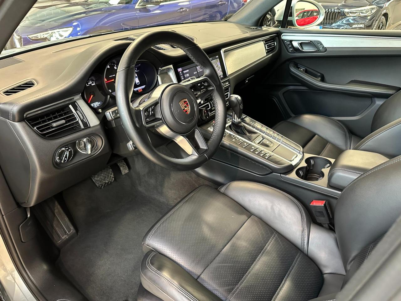 Porsche Macan 2.0 PDK-21"-Keyless-Camera-PASM-Sport Chrono