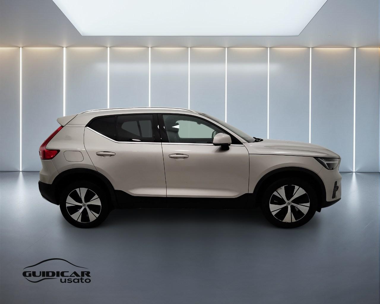 VOLVO XC40 2023 - XC40 1.5 t5 recharge phev Core auto