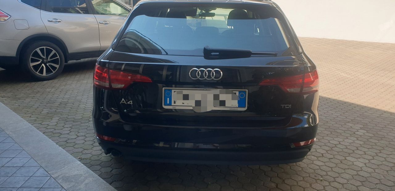 Audi A4 Avant 2.0 Tdi 122 Cv Business Sport