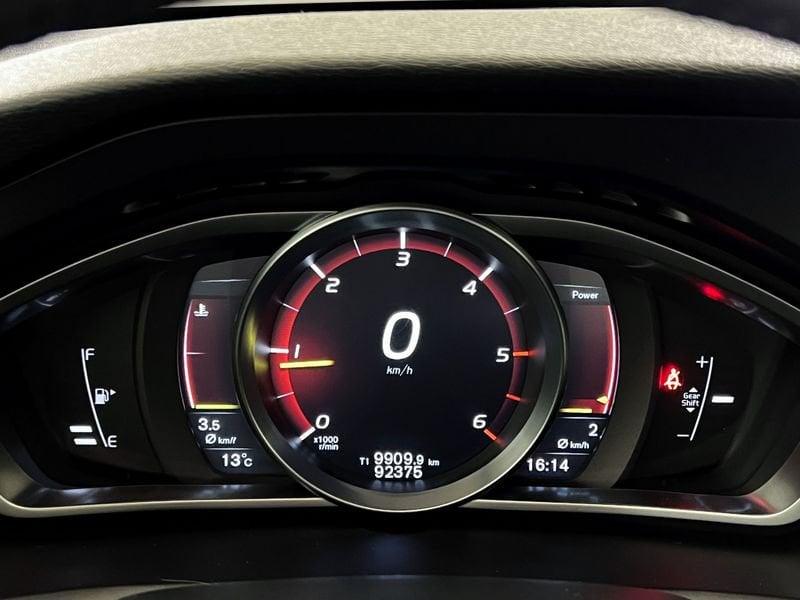 Volvo V40 Cross Country V40 Cross Country D2 Business Plus