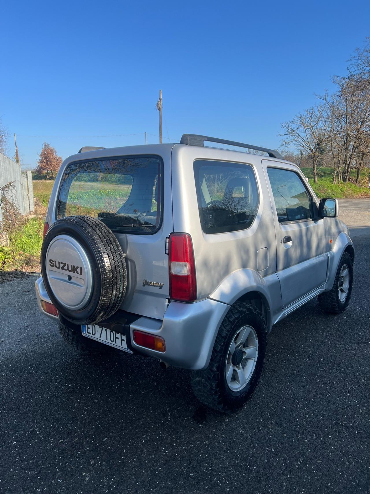 Suzuki Jimny 1.3i 16V cat 4WD JLX