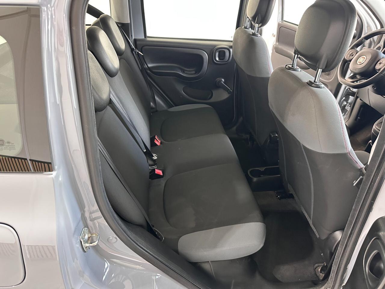 Fiat Panda 1.2 Lounge DA VETRINA – UNICO PRO