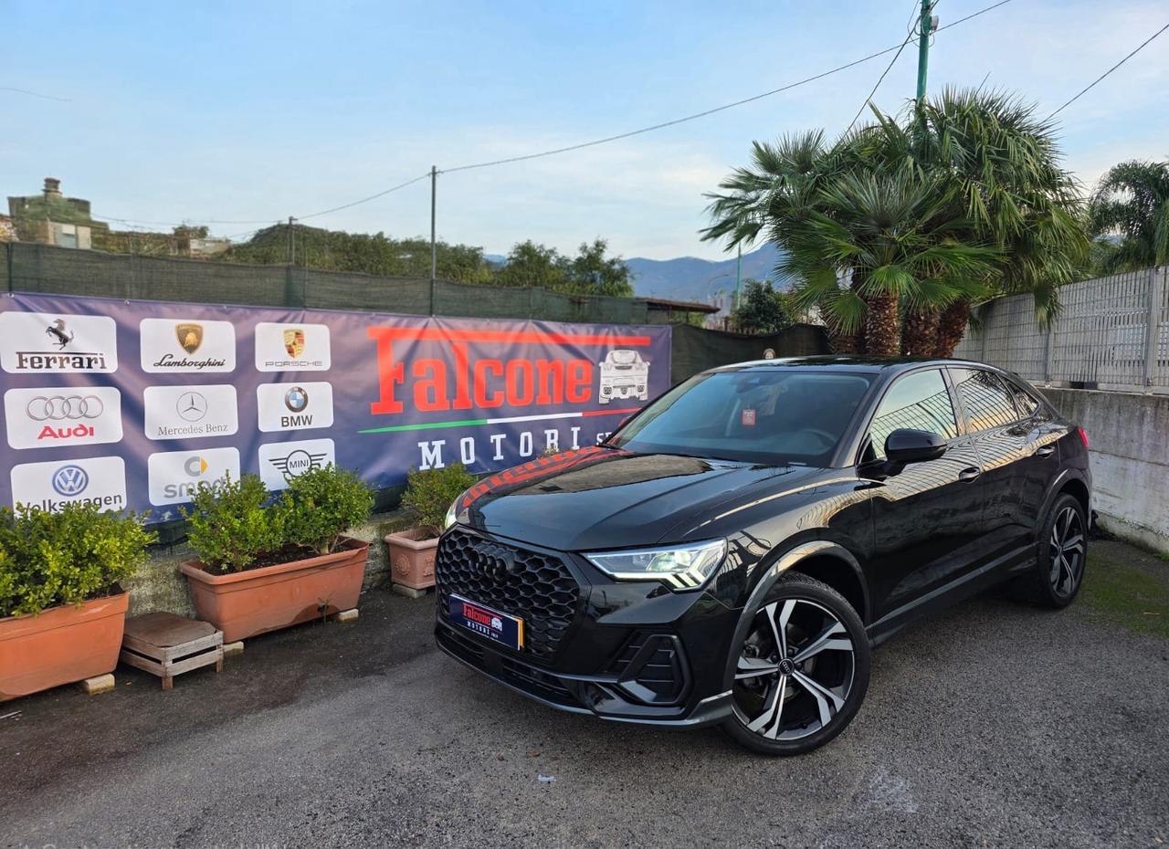 Audi Q3 35 TDI S tronic Identity Black