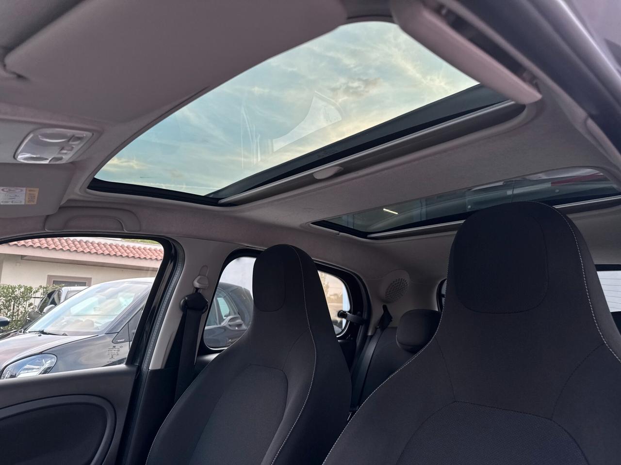 Smart ForFour 90 0.9 Turbo twinamic 20th anniversary NAVI FENDIN TETTO