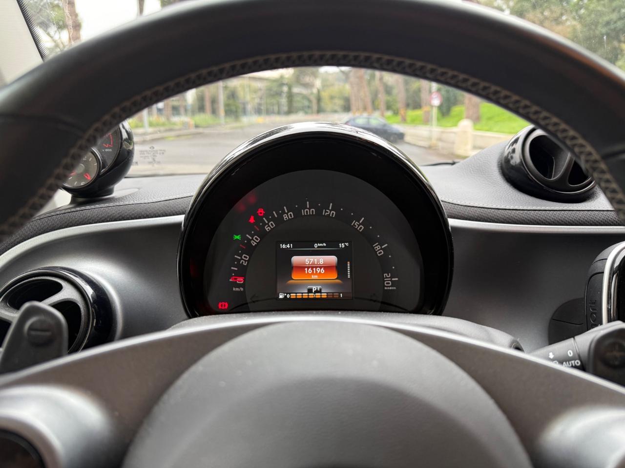 Smart fortwo Brabus 109cv Xclusive