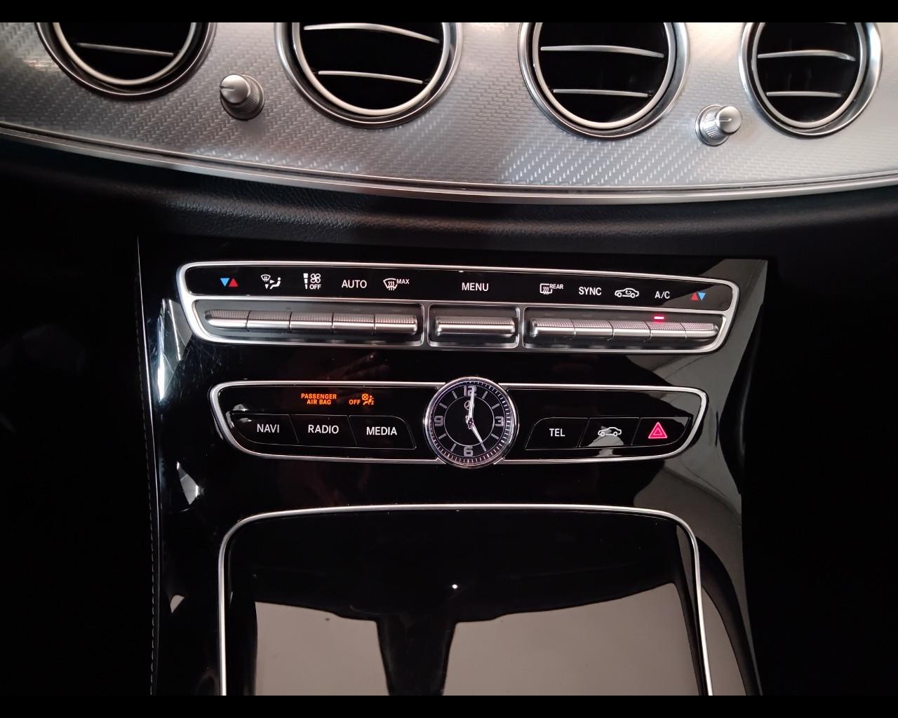 Mercedes-Benz Classe E - S213 SW - E SW 220 d Business Sport auto