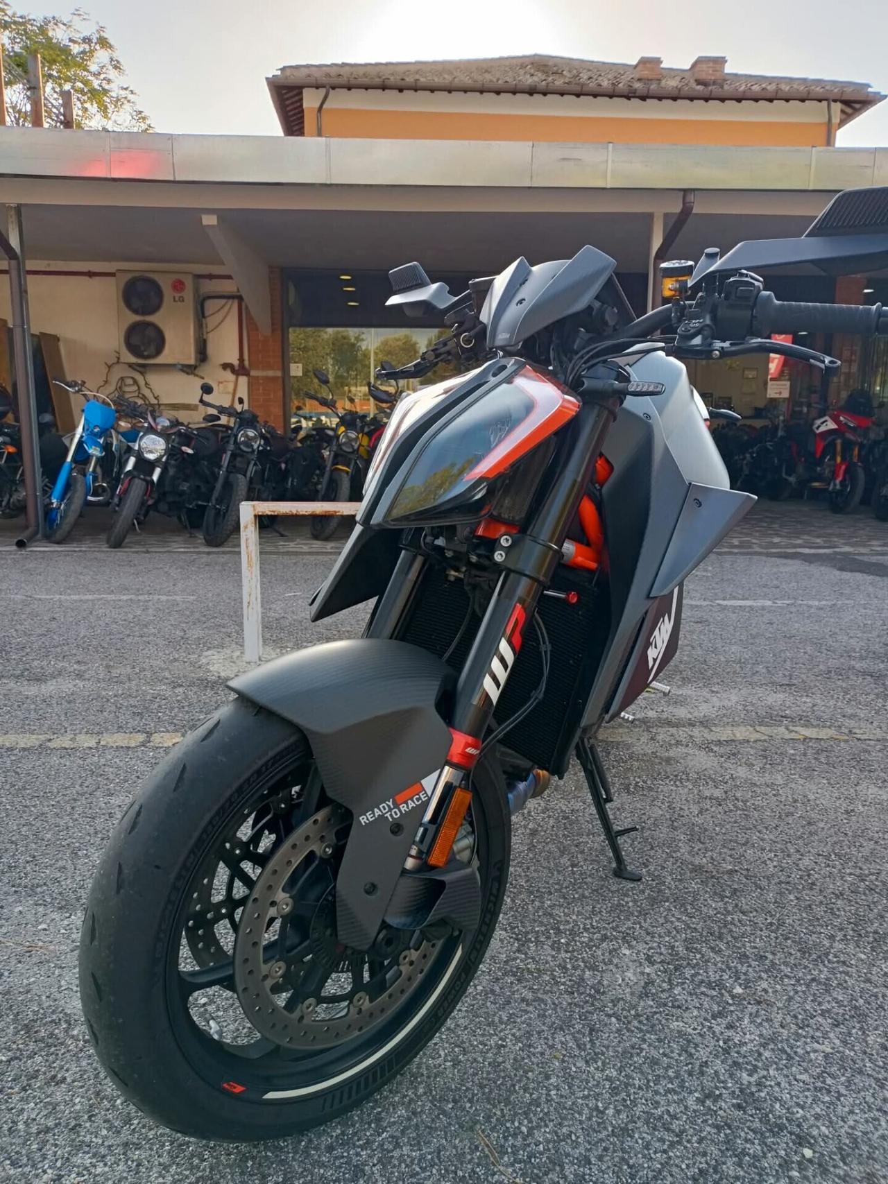 Ktm 1290 Super Duke RR (ONE of 500pz)