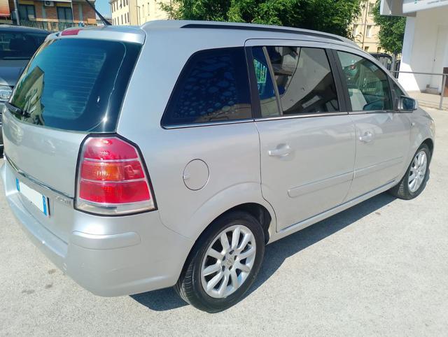 OPEL Zafira 1.9 CDTI 120CV Cosmo