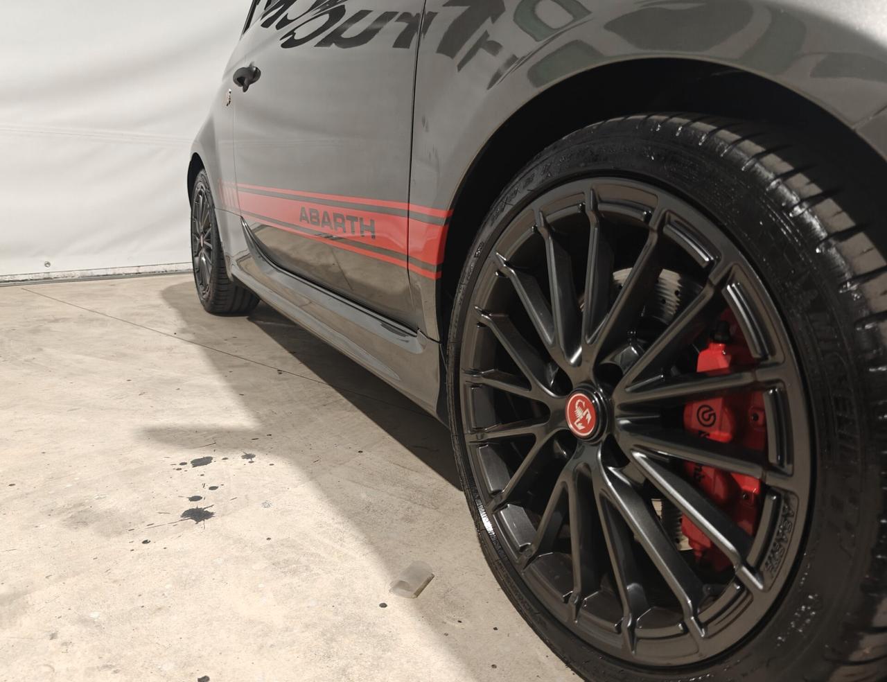 Abarth 595 1.4 Turbo T-Jet 180 CV Competizione