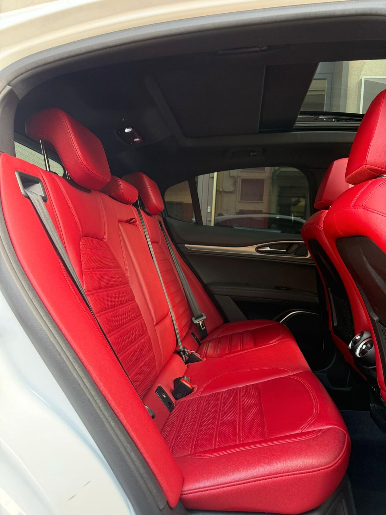 Alfa Romeo Stelvio 2.2 Turbodiesel 210 CV AT8 Q4 Veloce + Pelle + Tetto apribile