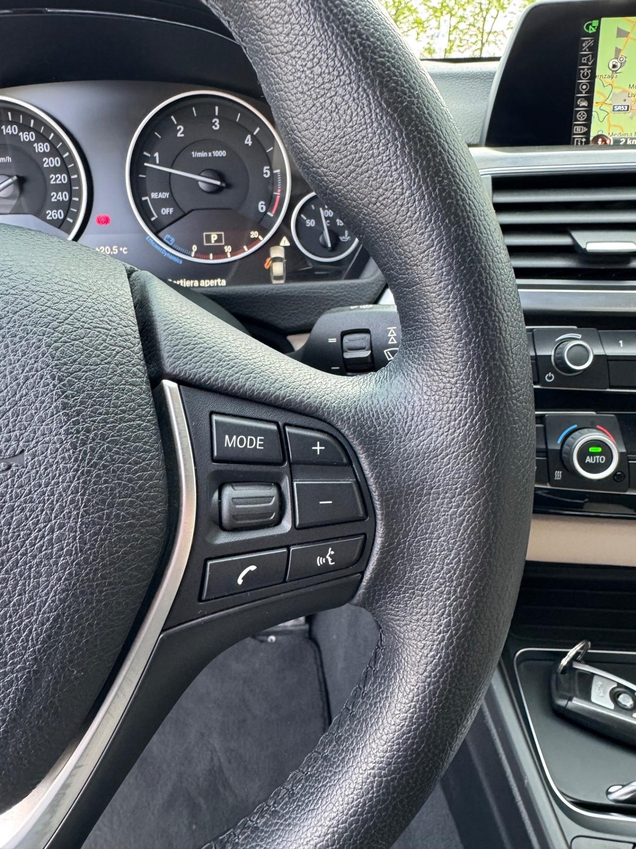 Bmw 320 320d xDrive Luxury