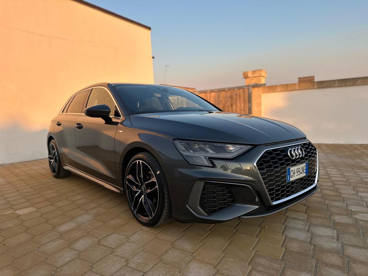 Audi A3 SPB 30 TDI S line edition