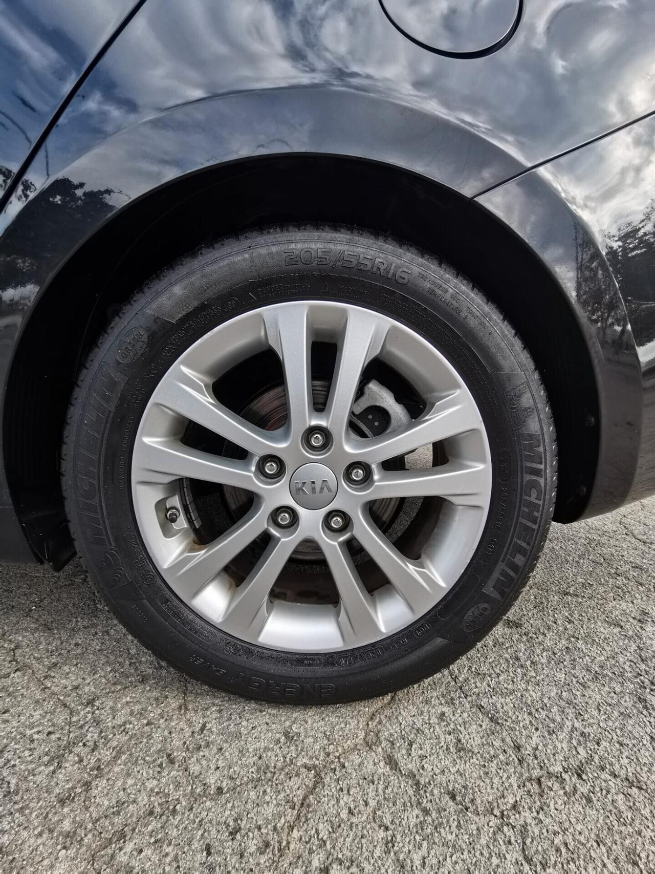 Kia Ceed Sportswagon cee'd 1.6 CRDi 128 CV SW Stop&Go high tech