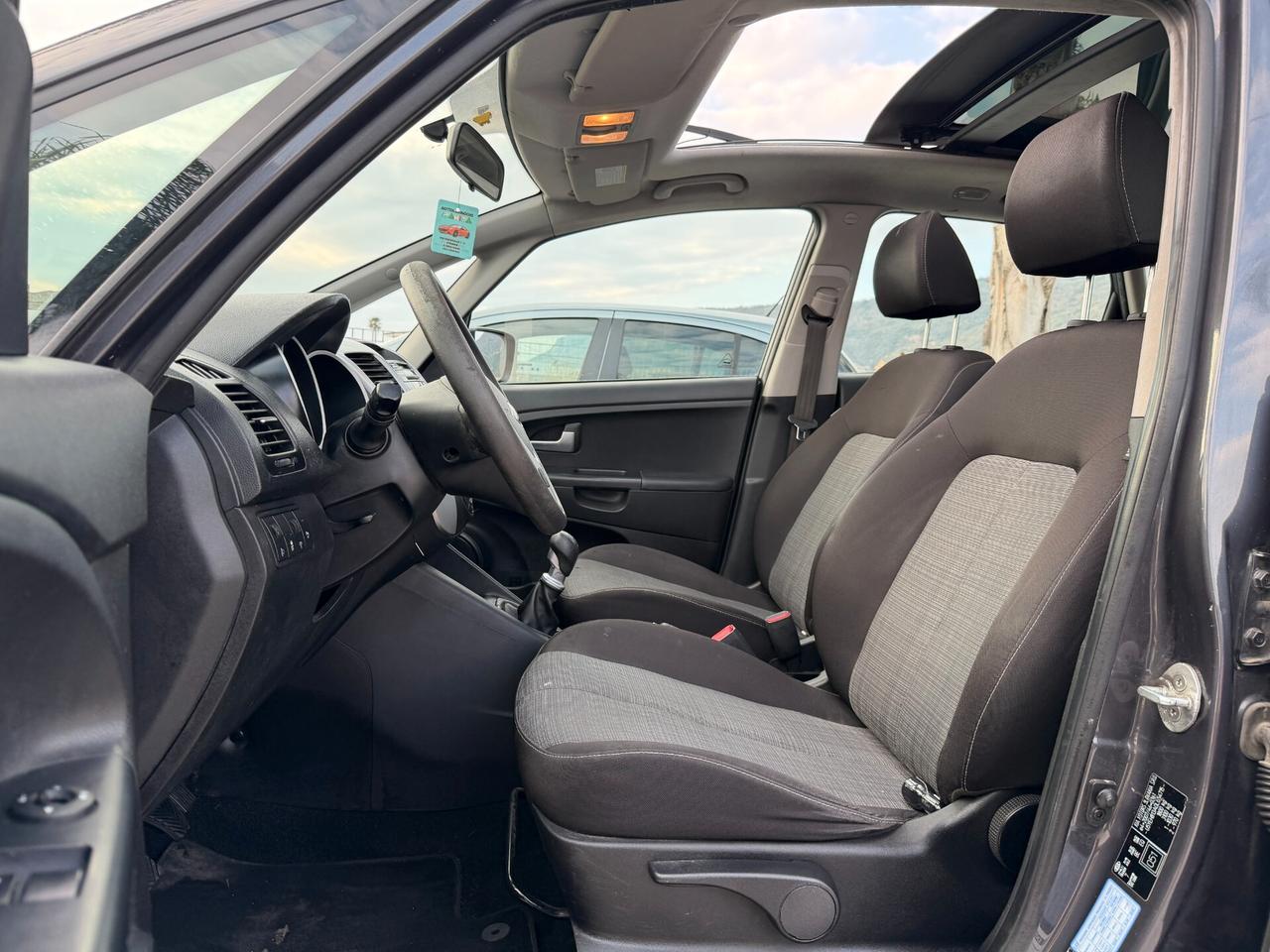 KIA VENGA ANNO 2013 1.4 DIESEL 90 CV