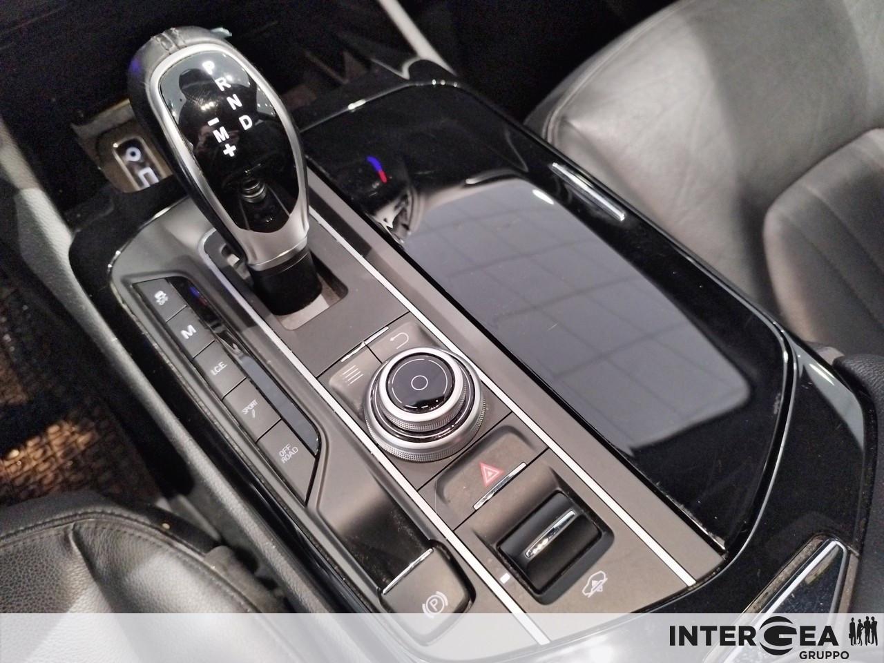 MASERATI Levante 3.0 V6 275cv auto