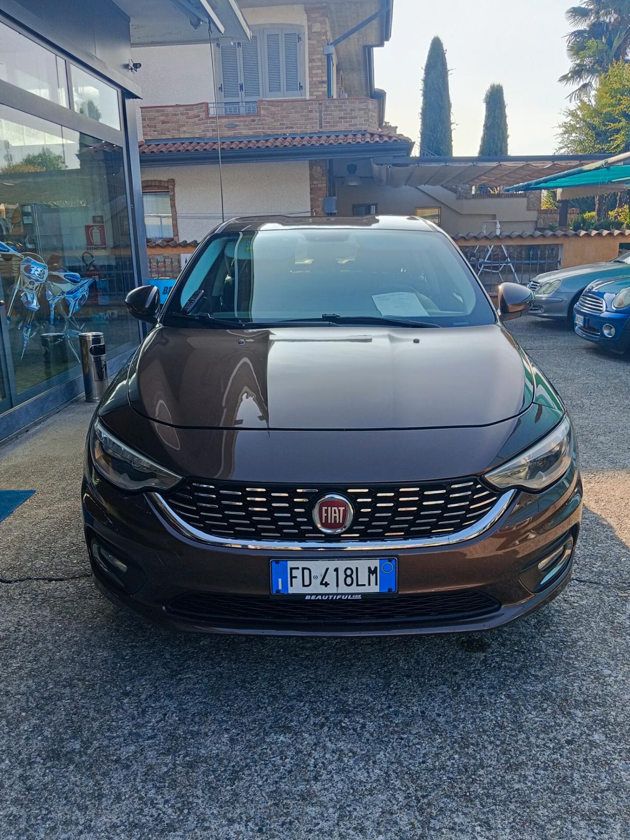 Fiat Tipo 1.6 Mjt 4 porte Lounge