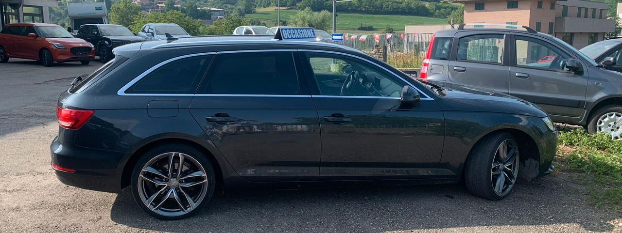 Audi A4 ambition - tutta tagliandata - 8 cerchi in lega - accessoriata - molto bella -automatica paddle