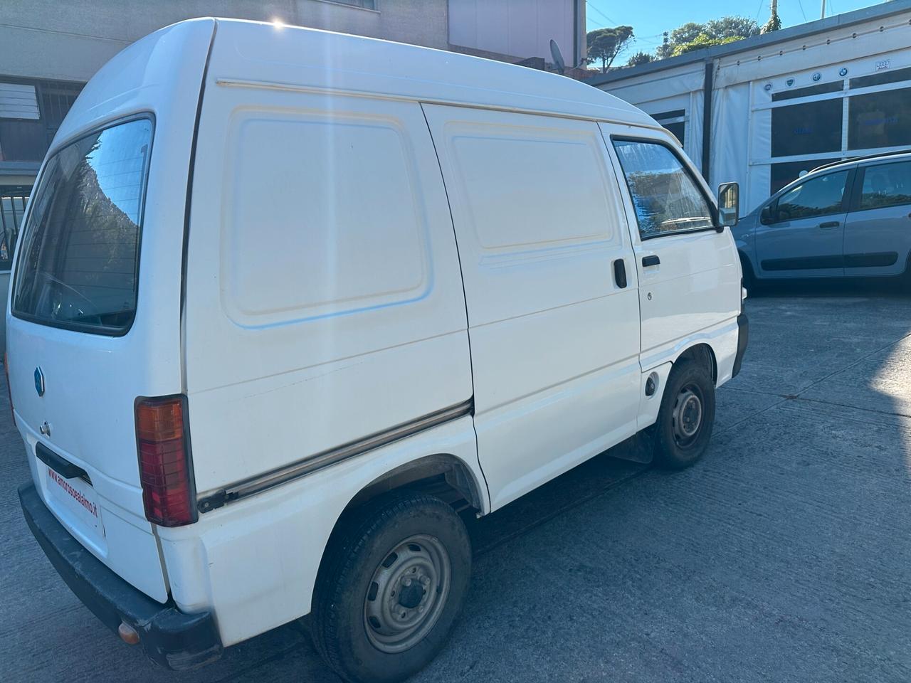 Piaggio Porter 1.3i 16V cat Blind Van