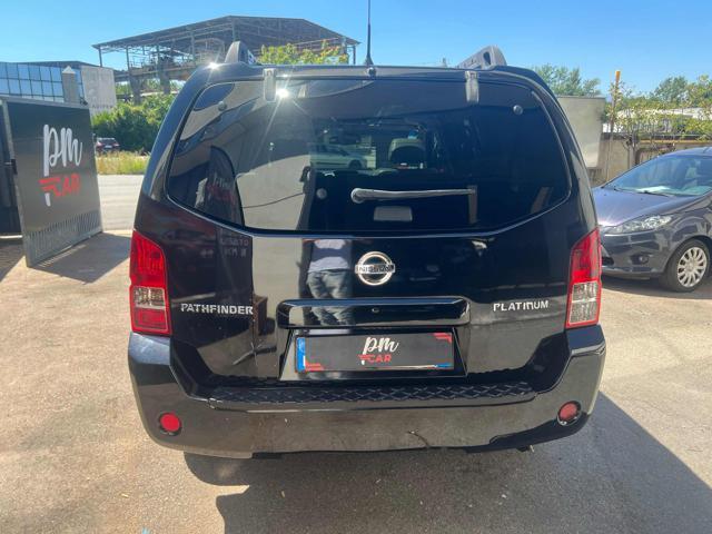 NISSAN Pathfinder 2.5 dCi LE Platinum