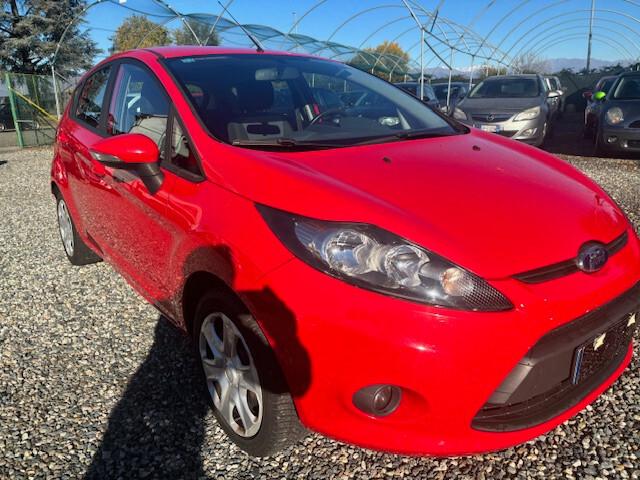 Ford Fiesta 1.4 5 porte Bz.- GPL Titanium