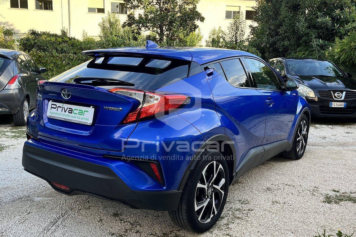 TOYOTA C-HR 1.8 Hybrid E-CVT Trend