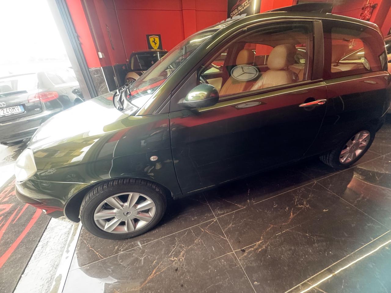 Lancia Ypsilon 1.3 Multijet 16V Platino