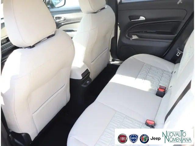 FIAT 600 Hybrid 110CV DCT6 MHEV La Prima NAVI / TELECAMERA