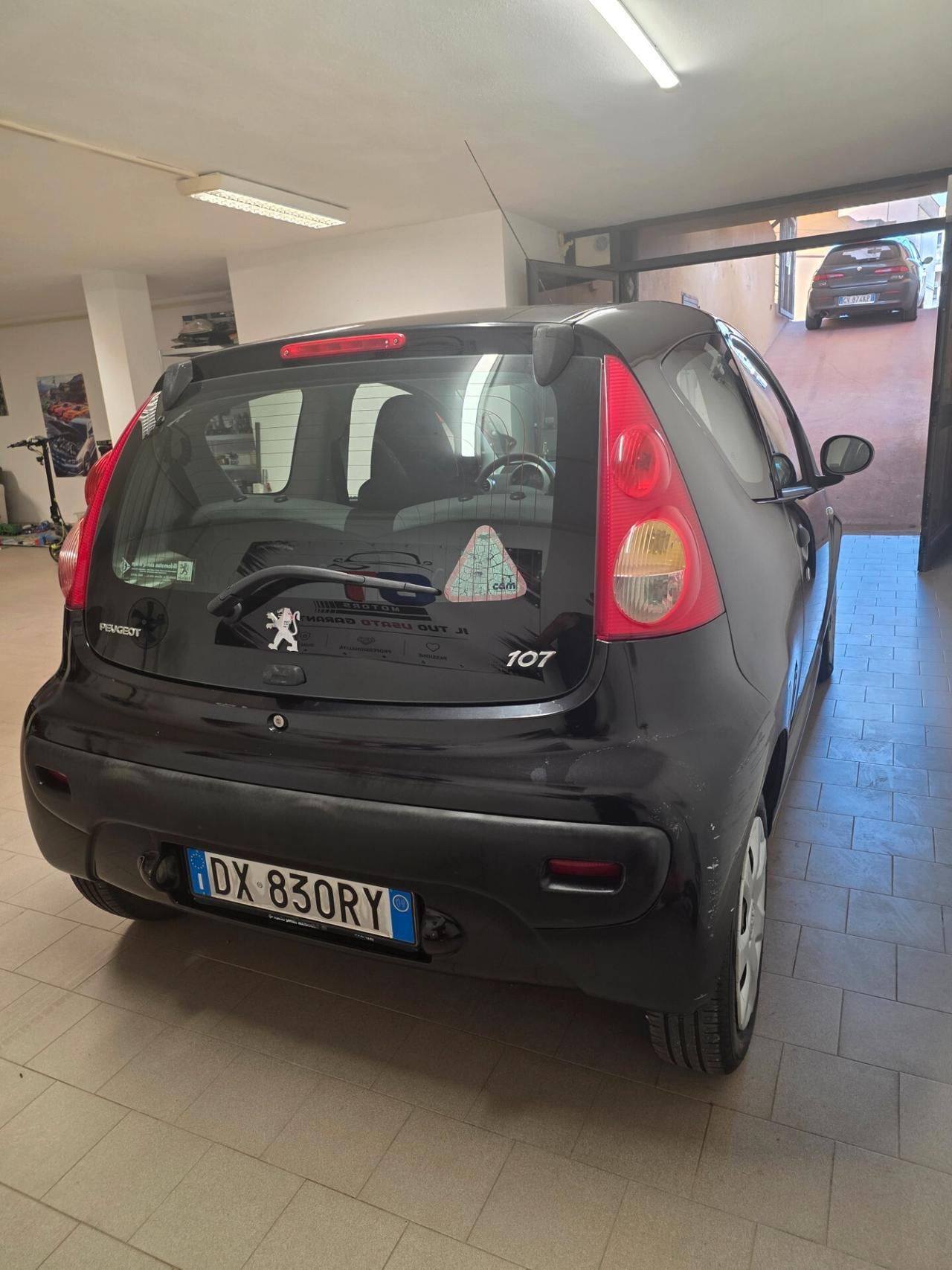 Peugeot 107 1.0 68CV 3p. Desir