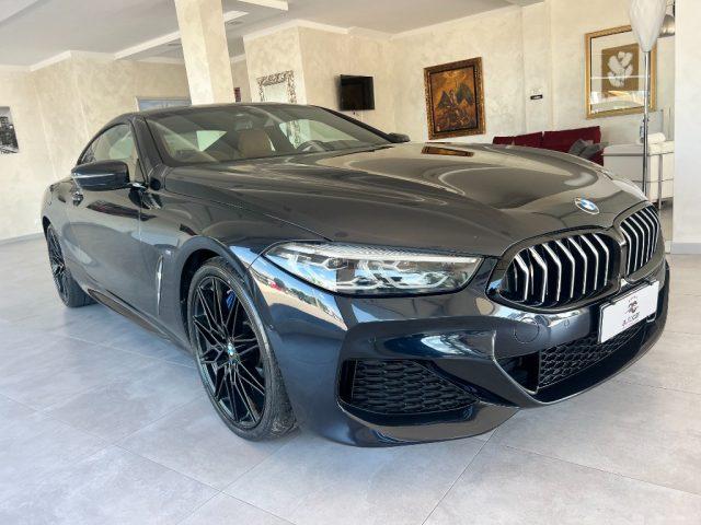 BMW 840 d 48V xDrive Coupé 4 ruote sterzanti