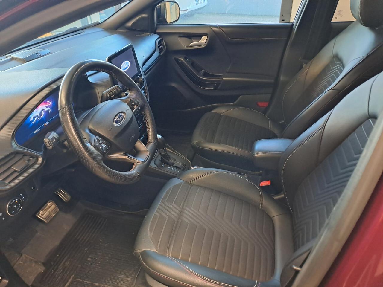 Ford Puma 1.0 EcoBoost Hybrid 125 CV aut. Vivid Ruby Edition