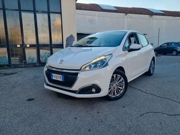 Peugeot 208 PureTech 82 5 porte Allure