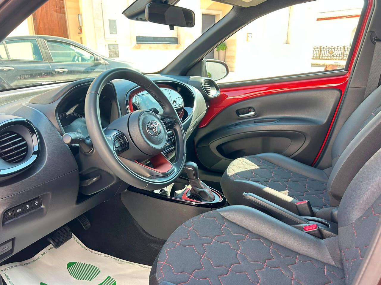 Toyota Aygo X 1.0 VVT-i 72Cv AUTOM. Km 36.000-2022