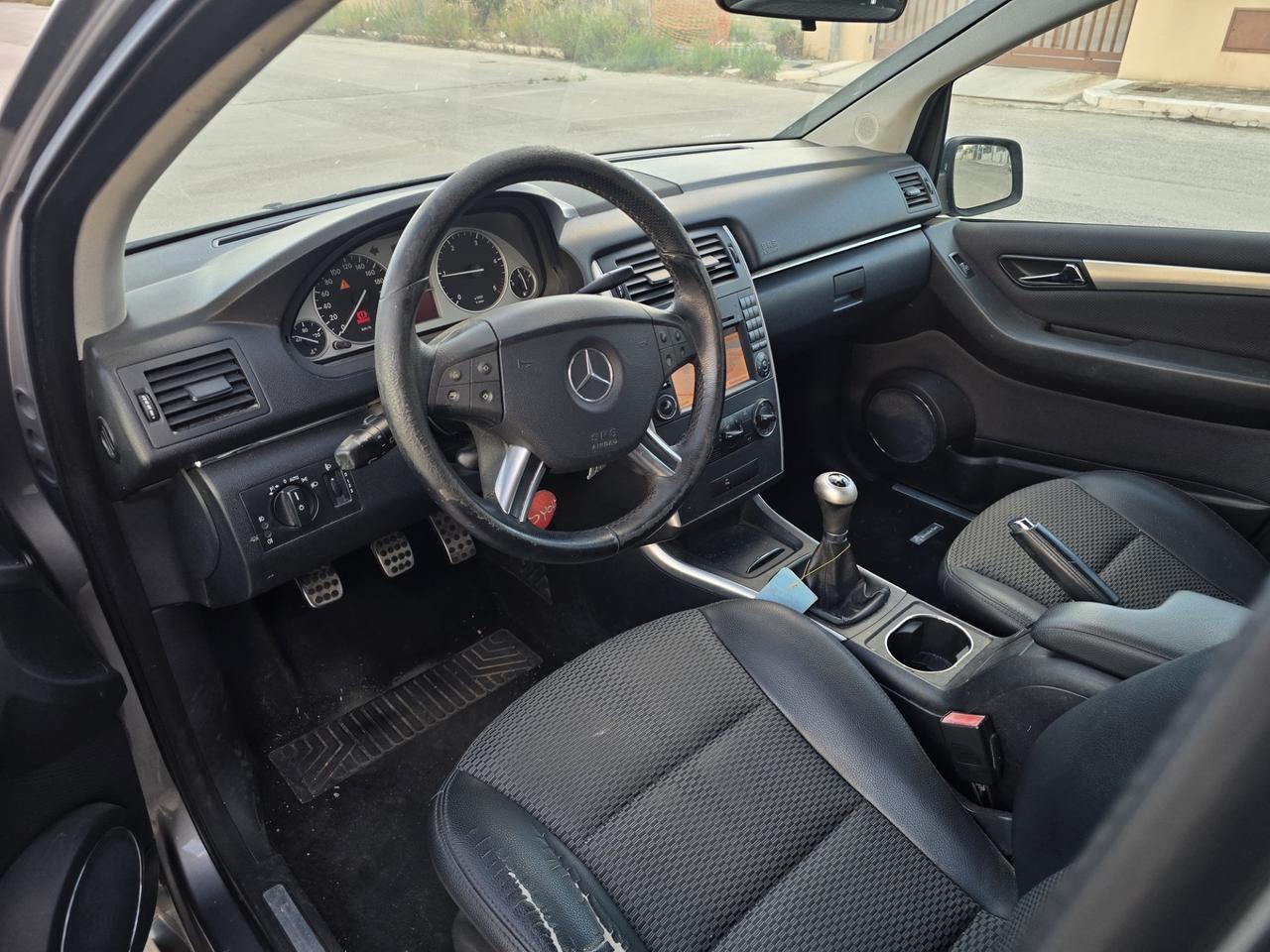 Mercedes-benz B 180 CDI Premium