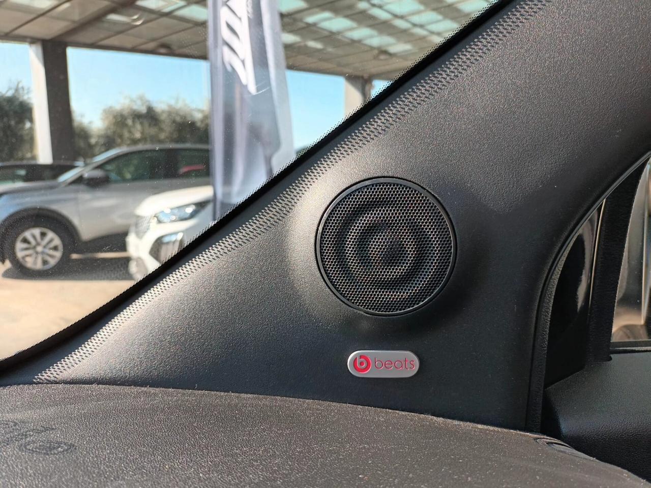 Abarth 695 Cabrio 1.4 Turbo T-Jet 180 CV Auto