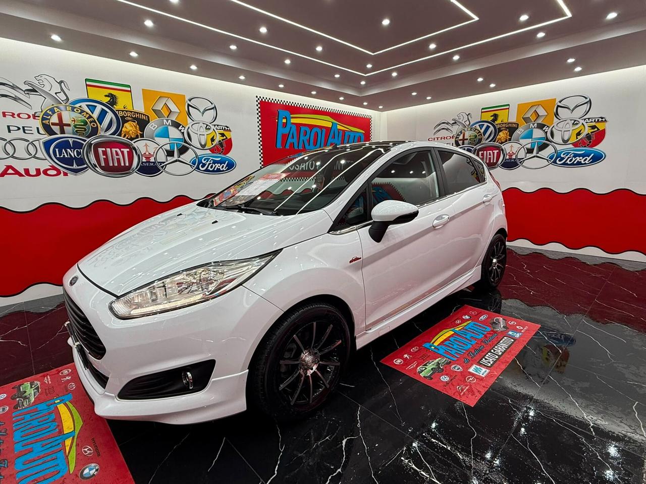 Ford Fiesta 1.5 TDCi 75cv BLACK-WHITE - 2014